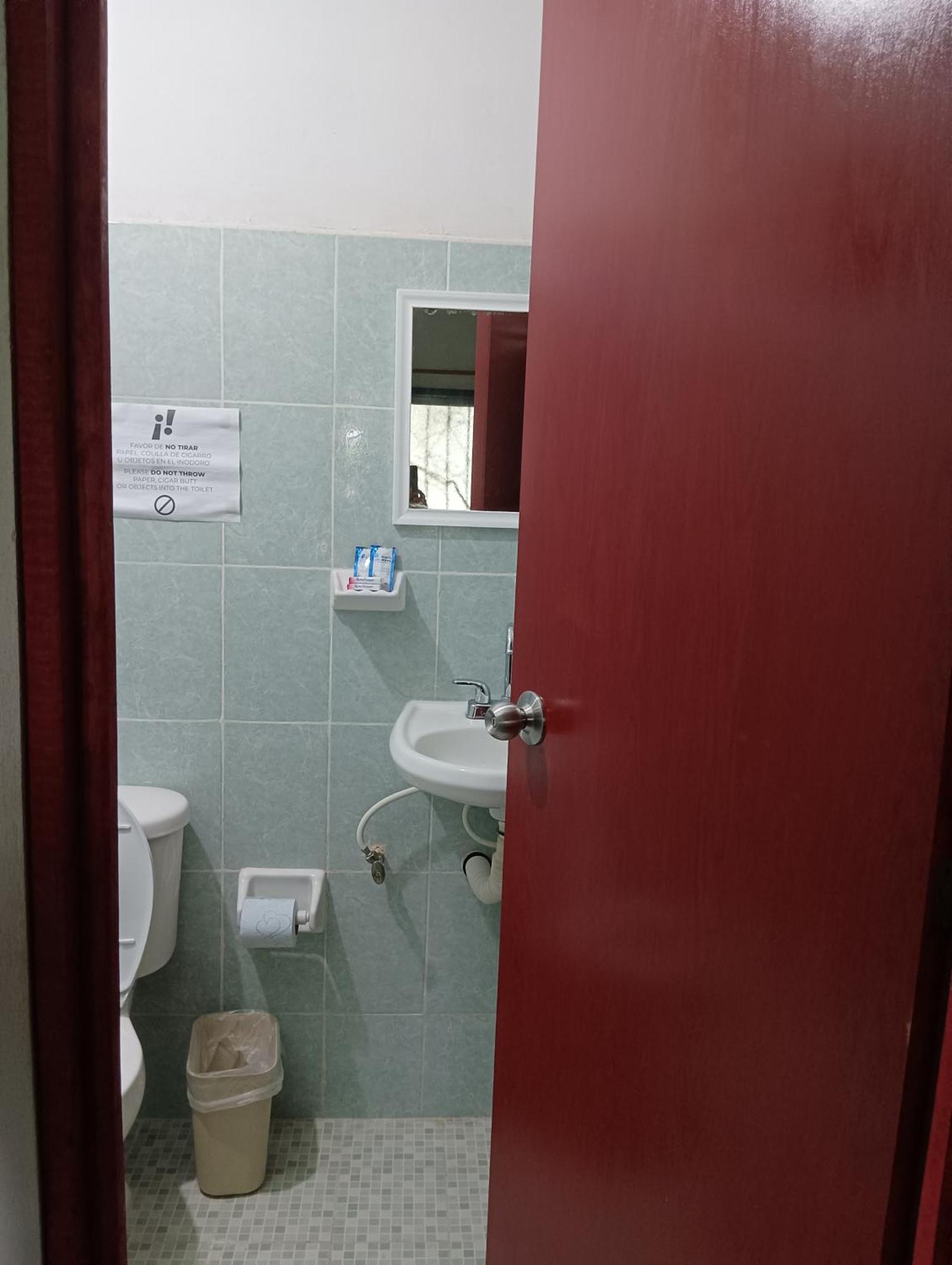 Alojamiento Ya'Ax Nah Playa del Carmen Pokoj fotografie