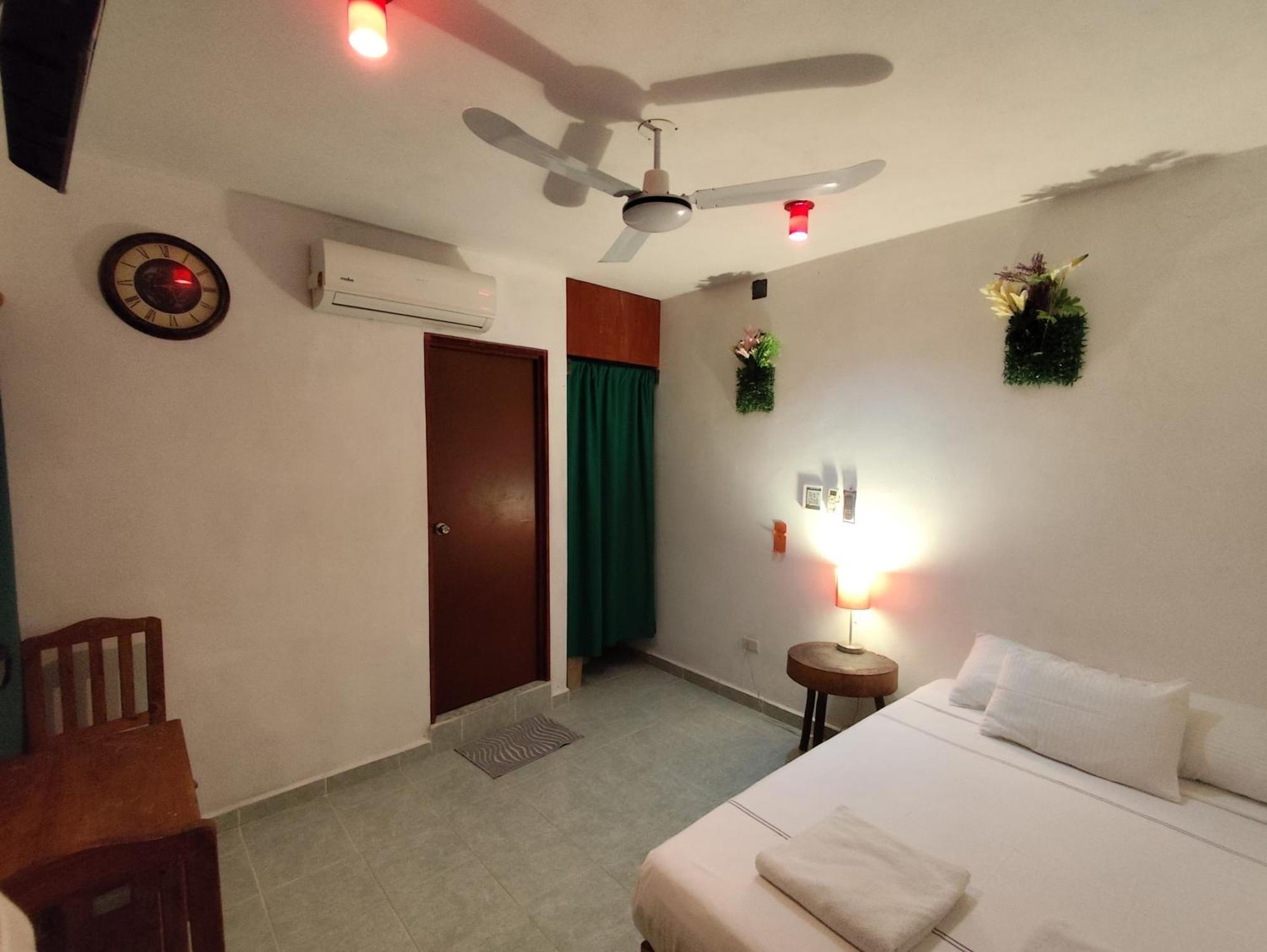Alojamiento Ya'Ax Nah Playa del Carmen Exteriér fotografie